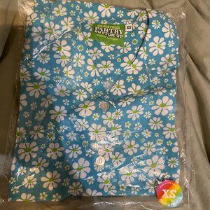 Big Bud Press pantry button up lazy daisy print